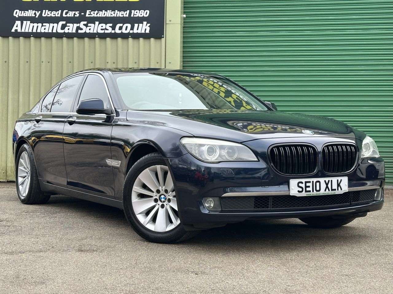 A 2010 BMW 7 SERIES 3.0 730d SE Saloon 4dr Diesel Auto Euro 5 (245 ps) A 2010 BMW 7 SERIES 3.0 730d SE Saloon 4dr Diesel Auto Euro 5 (245 ps)