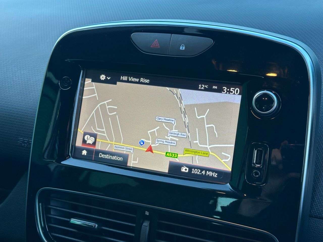 A 2018 RENAULT CLIO 0.9 TCe Iconic Hatchback 5dr Petrol Manual Euro 6 (s/s) (75 ps) 2 OWNER FUL A 2018 RENAULT CLIO 0.9 TCe Iconic Hatchback 5dr Petrol Manual Euro 6 (s/s) (75 ps) 2 OWNER FUL