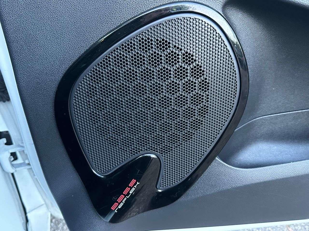 2018 RENAULT CLIO 2018 RENAULT CLIO