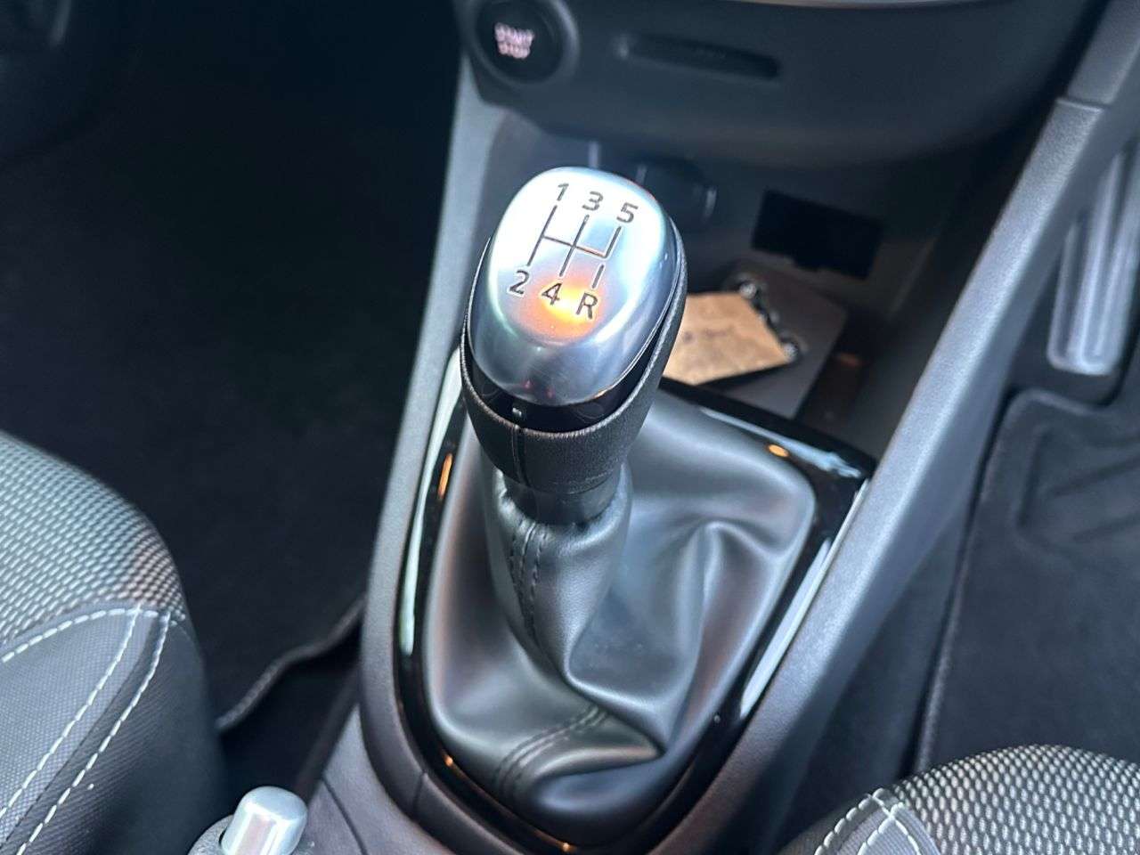 2018 RENAULT CLIO 2018 RENAULT CLIO