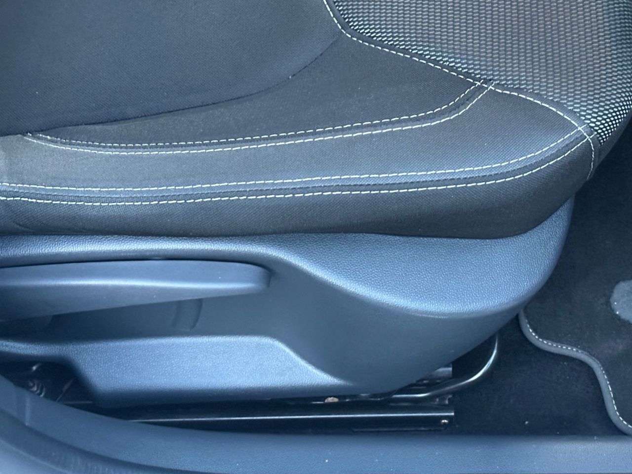 2018 RENAULT CLIO 2018 RENAULT CLIO