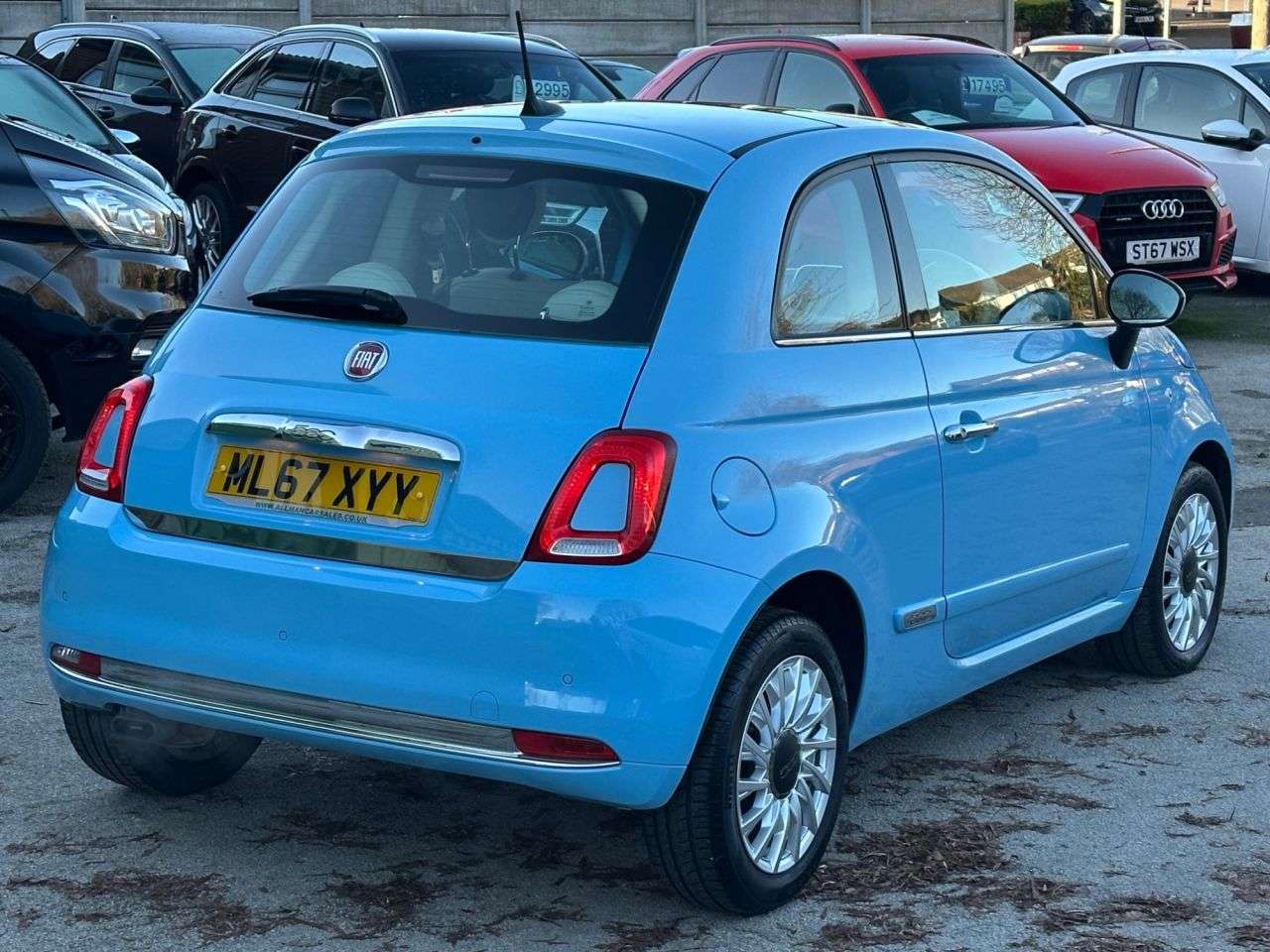 2017 FIAT 500 2017 FIAT 500