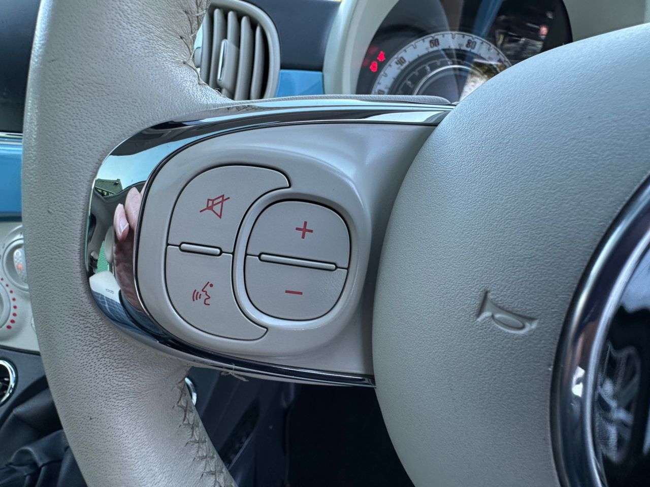 2017 FIAT 500 2017 FIAT 500