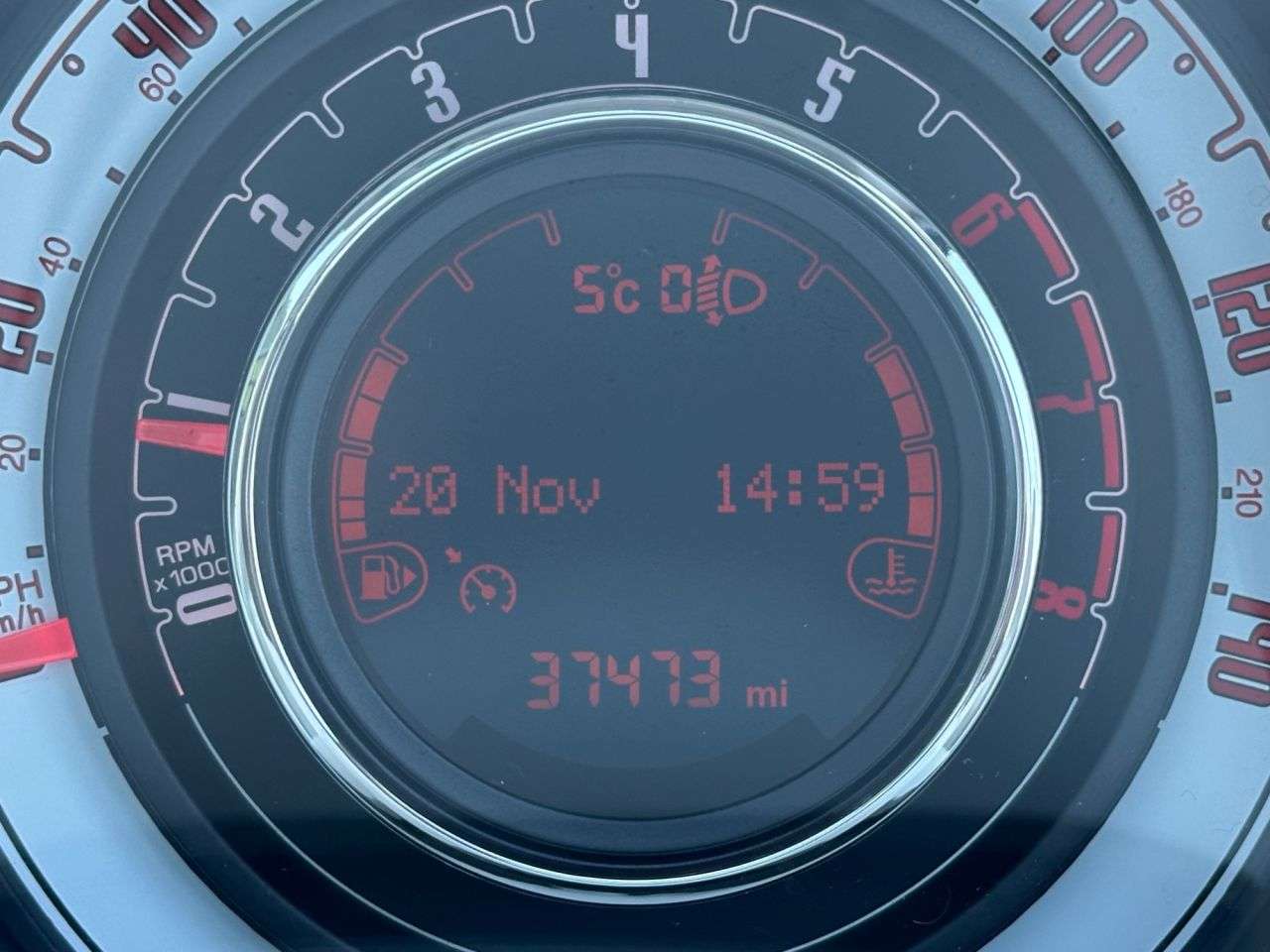 2017 FIAT 500 2017 FIAT 500