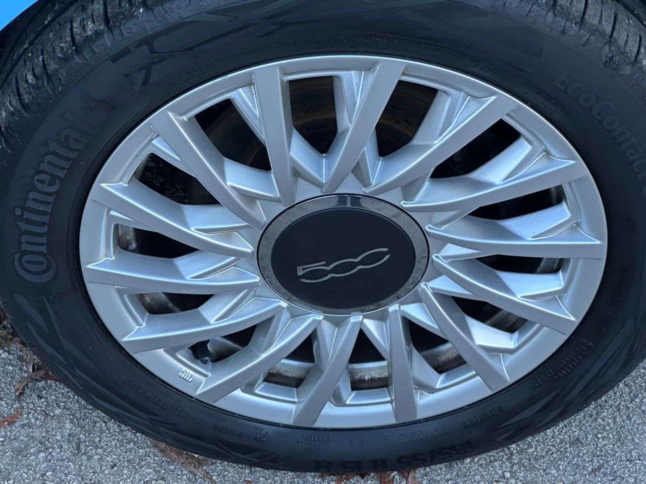 2017 FIAT 500 2017 FIAT 500