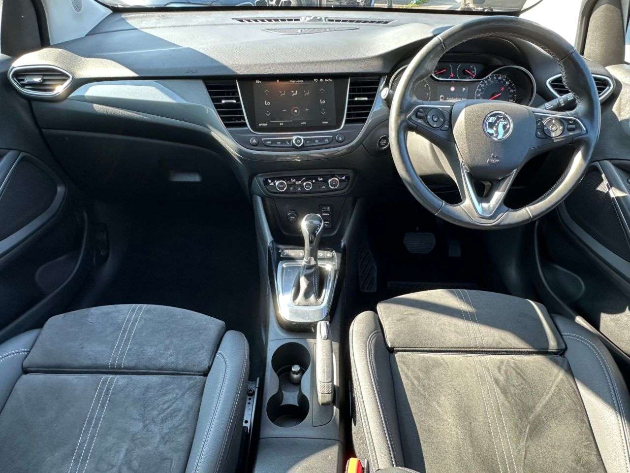 A 2023 VAUXHALL CROSSLAND 1.2 Turbo Ultimate SUV 5dr Petrol Auto Euro 6 (s/s) (130 ps) 2 OWNER FULL S A 2023 VAUXHALL CROSSLAND 1.2 Turbo Ultimate SUV 5dr Petrol Auto Euro 6 (s/s) (130 ps) 2 OWNER FULL S