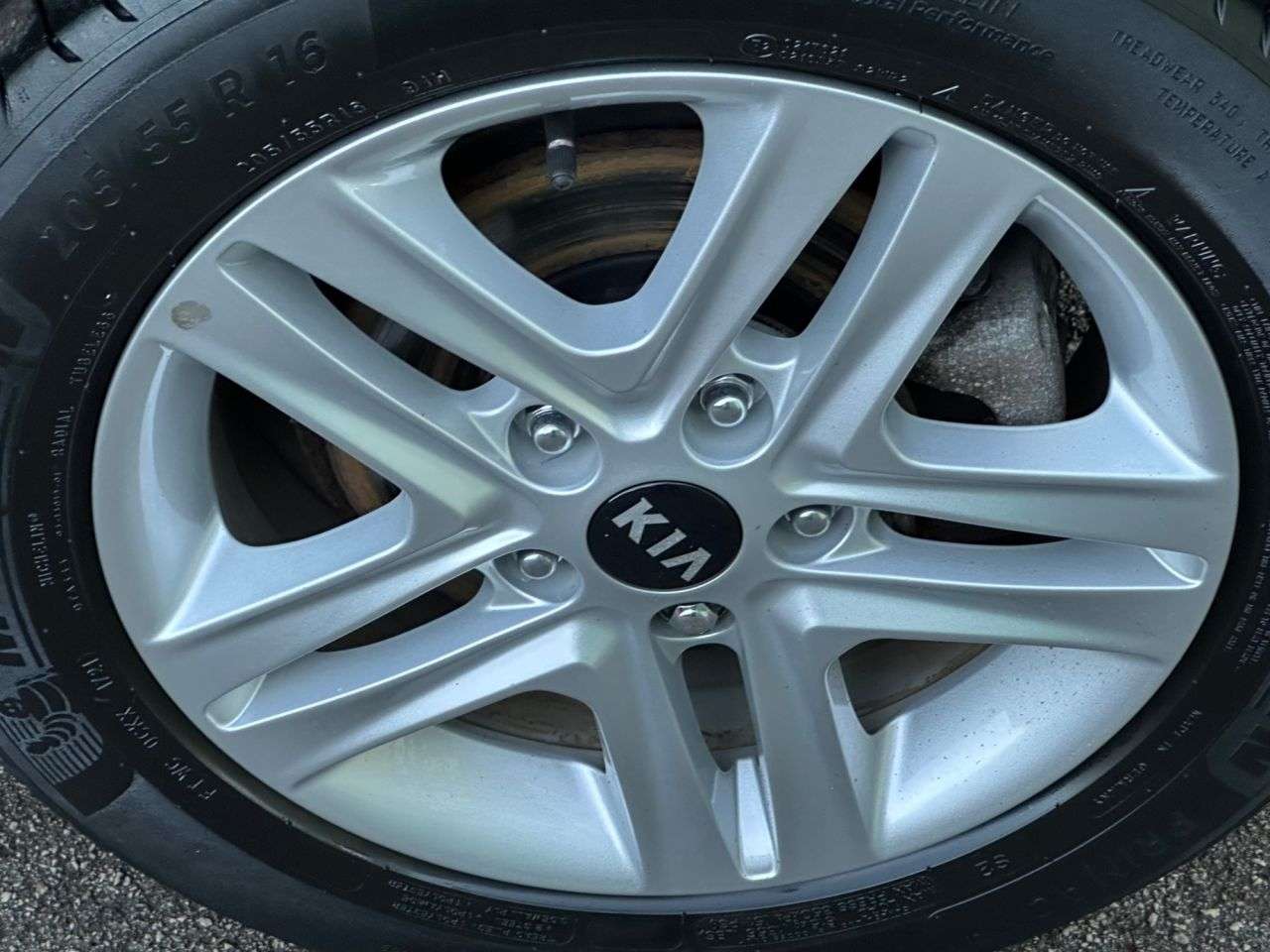 2021 KIA CEED 2021 KIA CEED