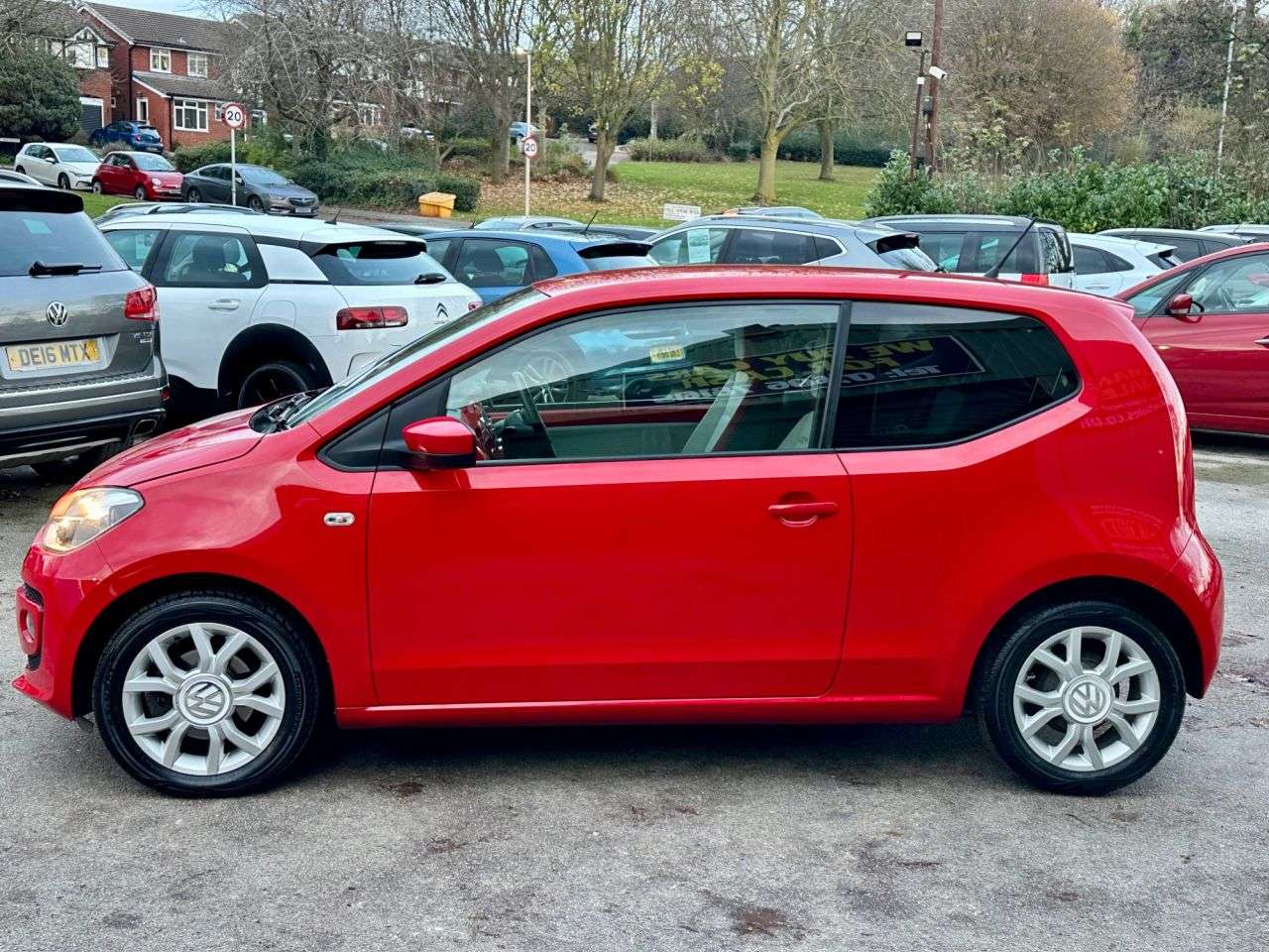 2014 VOLKSWAGEN UP! 2014 VOLKSWAGEN UP!