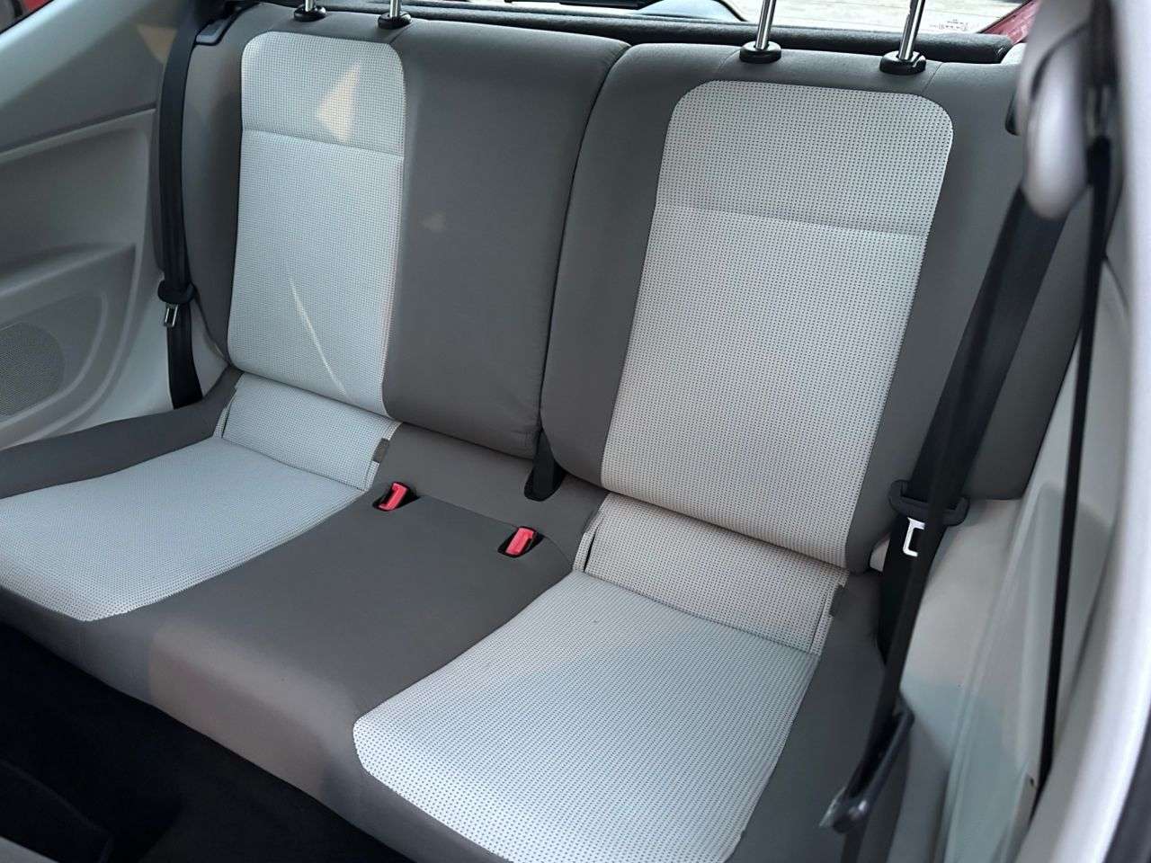 2014 VOLKSWAGEN UP! 2014 VOLKSWAGEN UP!