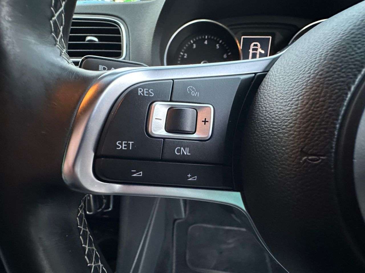 2016 VOLKSWAGEN POLO 2016 VOLKSWAGEN POLO