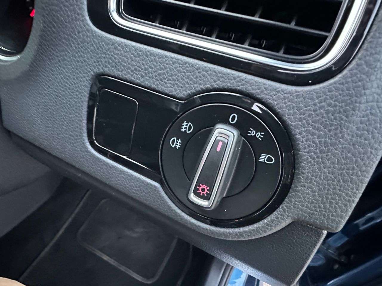 2016 VOLKSWAGEN POLO 2016 VOLKSWAGEN POLO