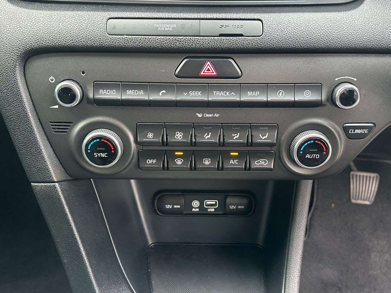 2017 KIA SPORTAGE 2017 KIA SPORTAGE