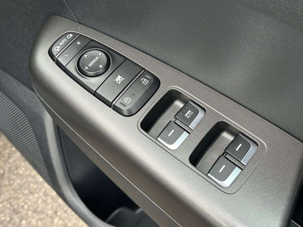 2017 KIA SPORTAGE 2017 KIA SPORTAGE