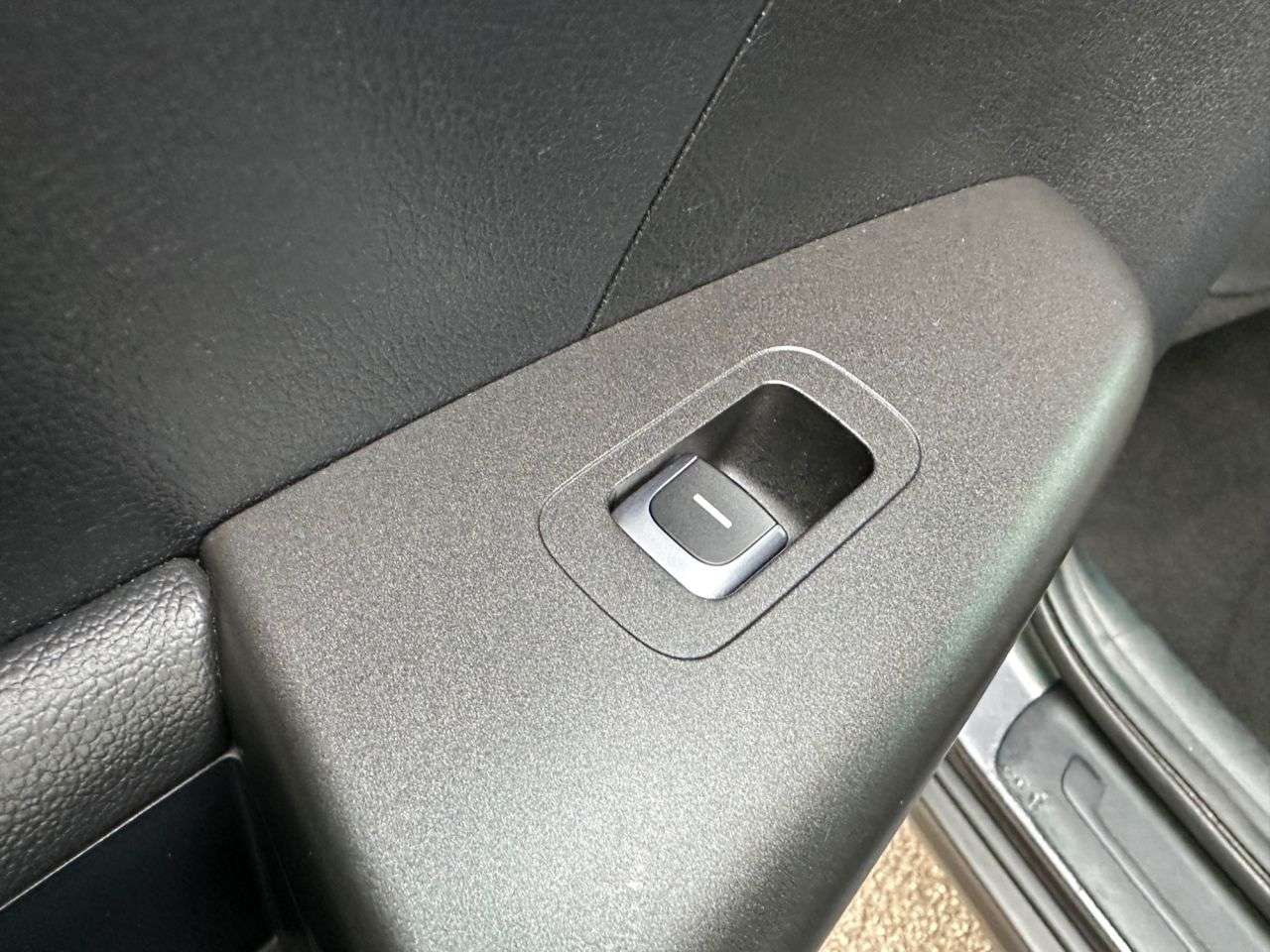 2017 KIA SPORTAGE 2017 KIA SPORTAGE