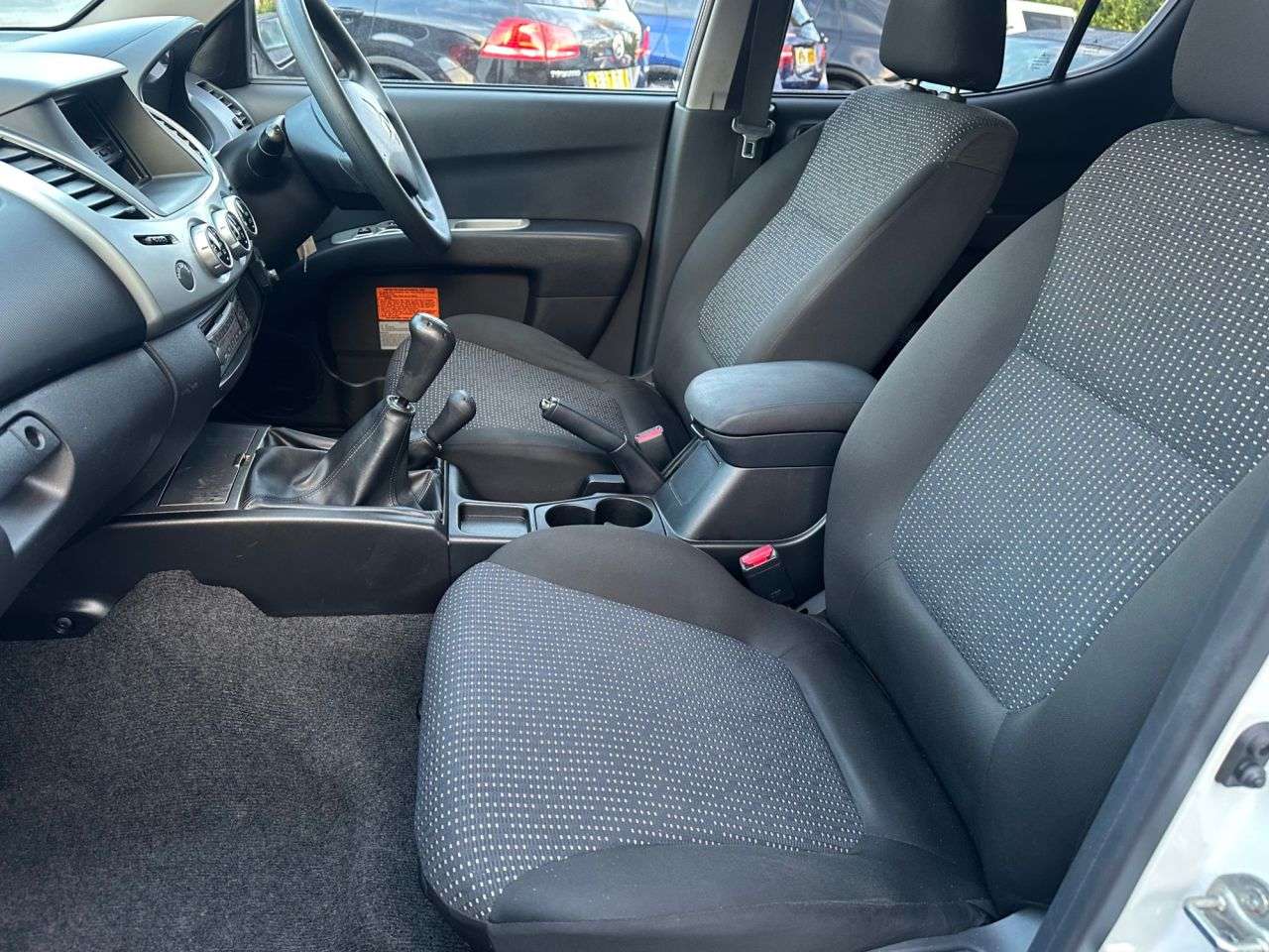 2014 MITSUBISHI L200 2014 MITSUBISHI L200