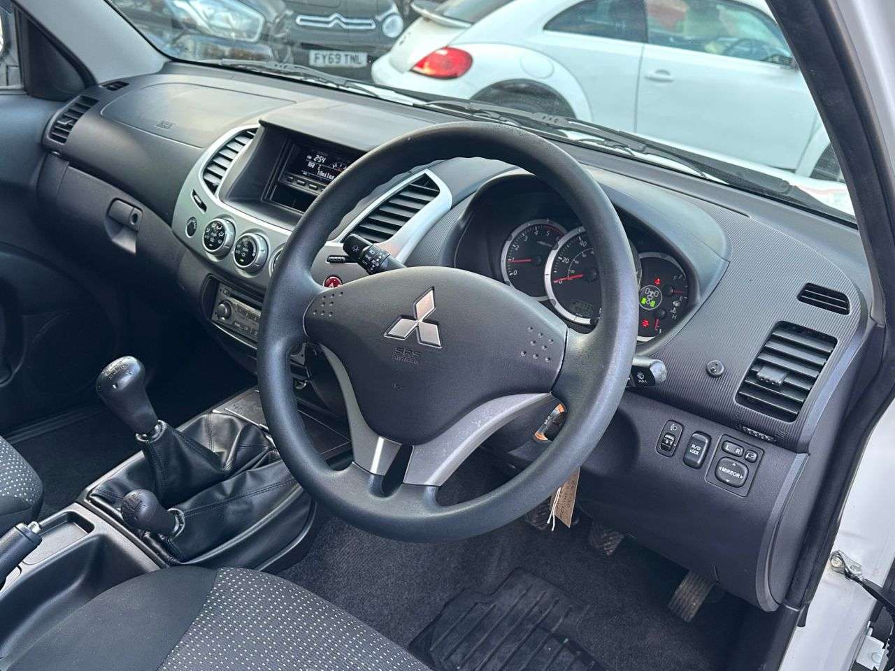 2014 MITSUBISHI L200 2014 MITSUBISHI L200