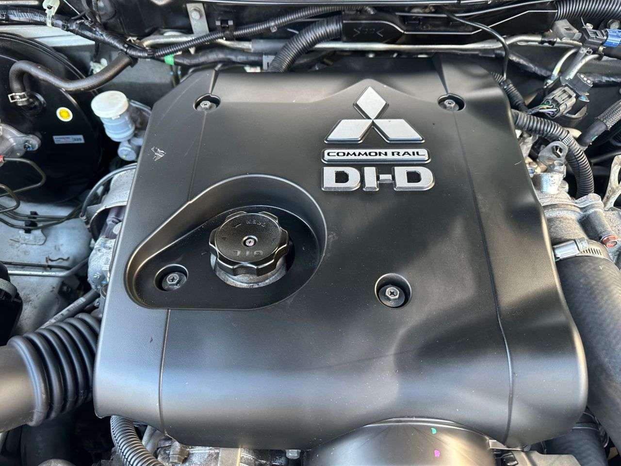 2014 MITSUBISHI L200 2014 MITSUBISHI L200