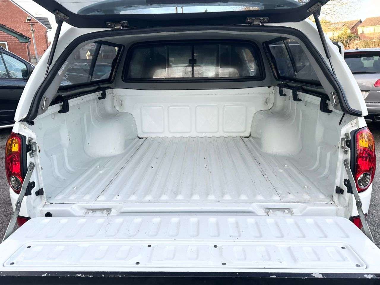 2014 MITSUBISHI L200 2014 MITSUBISHI L200