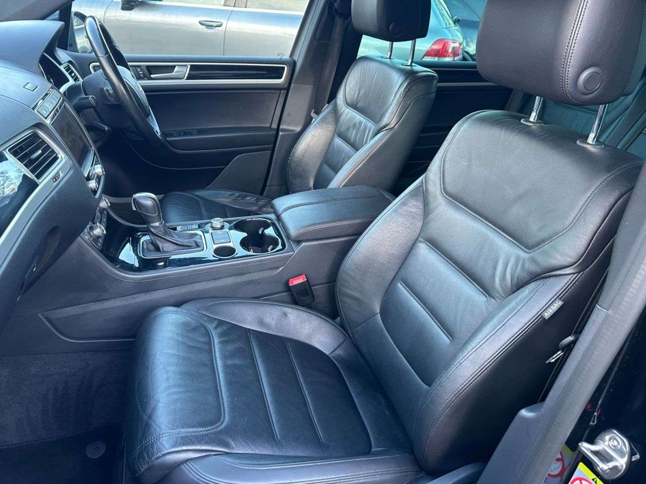 2017 VOLKSWAGEN TOUAREG 2017 VOLKSWAGEN TOUAREG