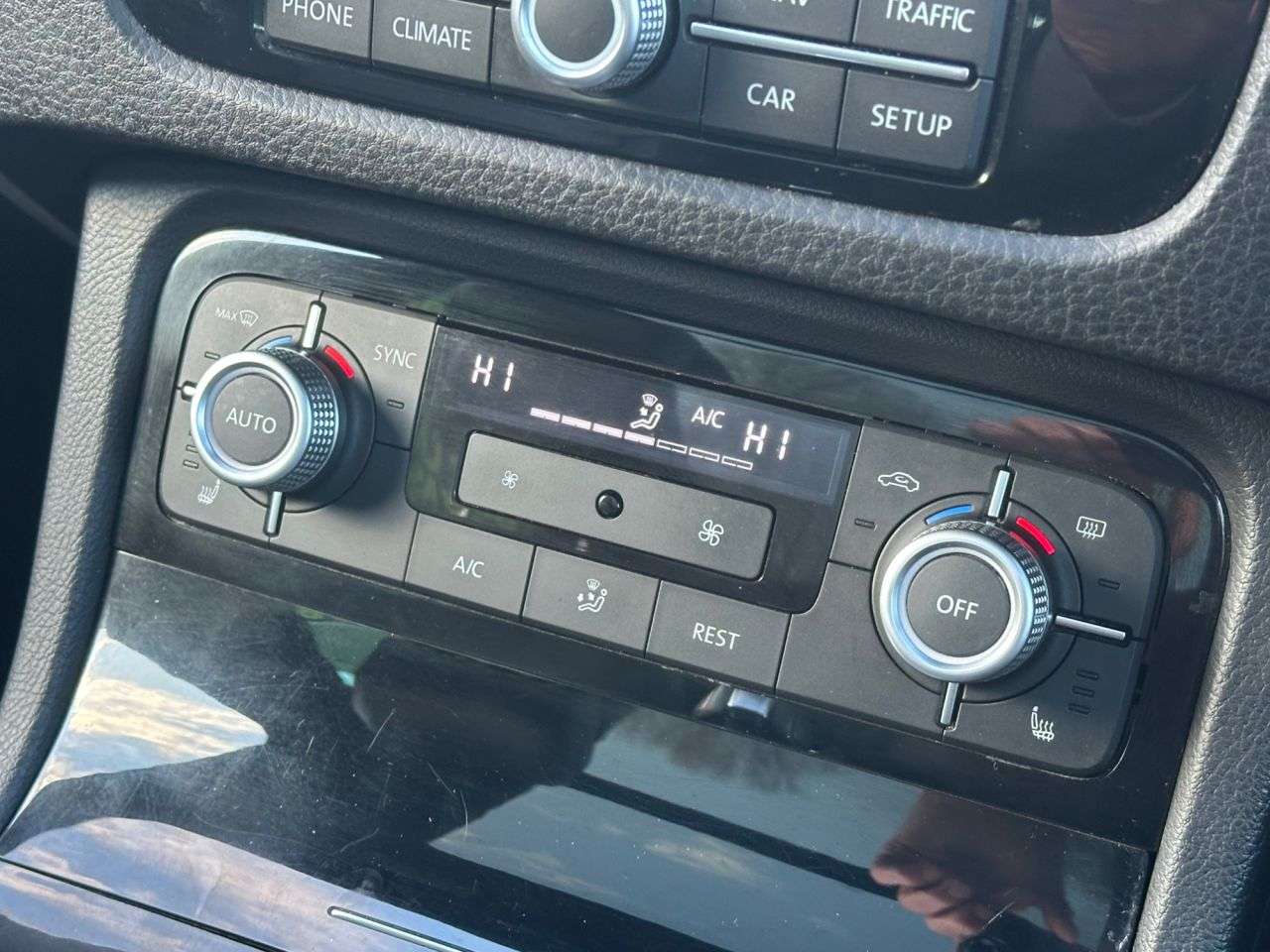 2017 VOLKSWAGEN TOUAREG 2017 VOLKSWAGEN TOUAREG