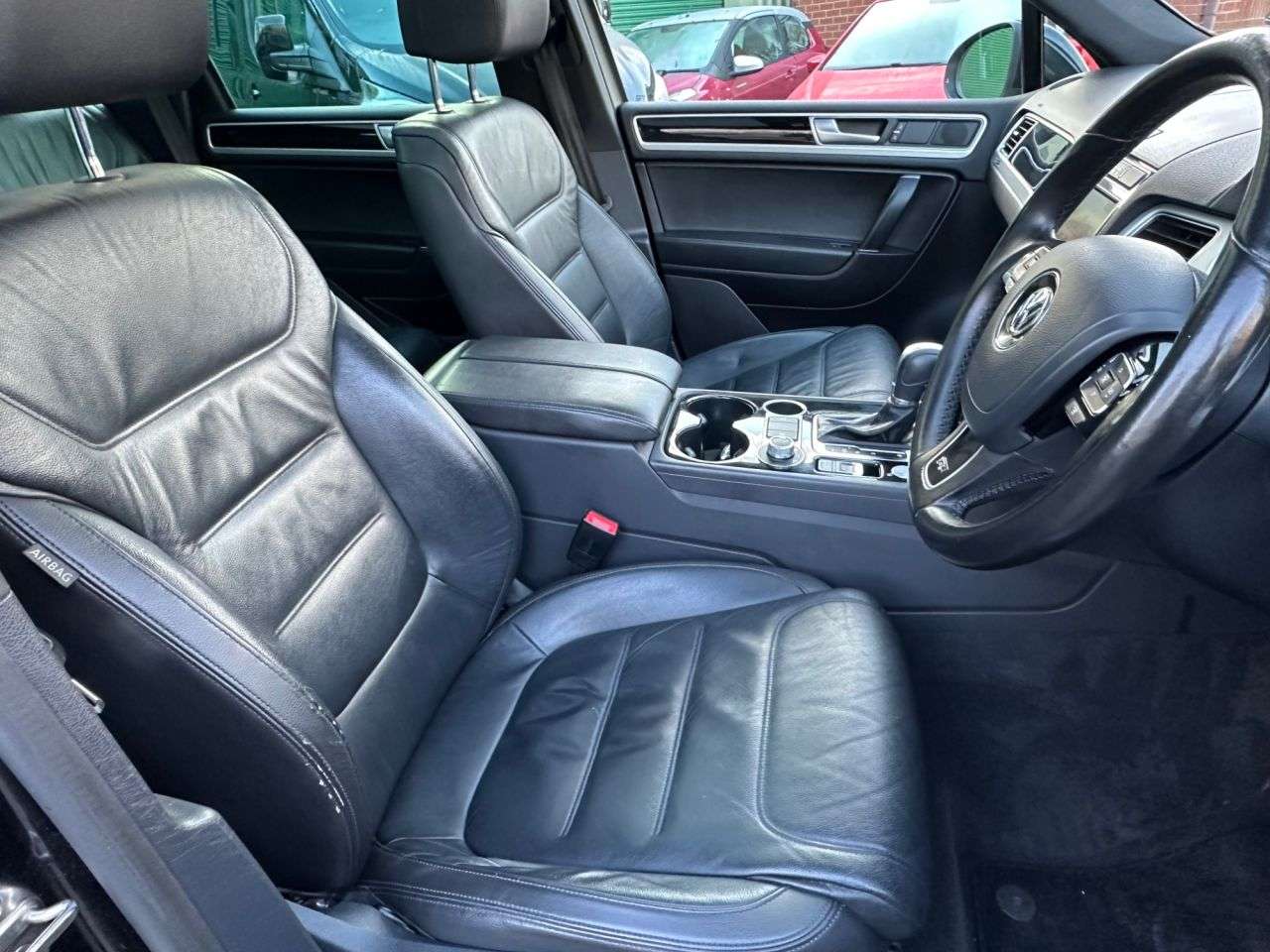 2017 VOLKSWAGEN TOUAREG 2017 VOLKSWAGEN TOUAREG