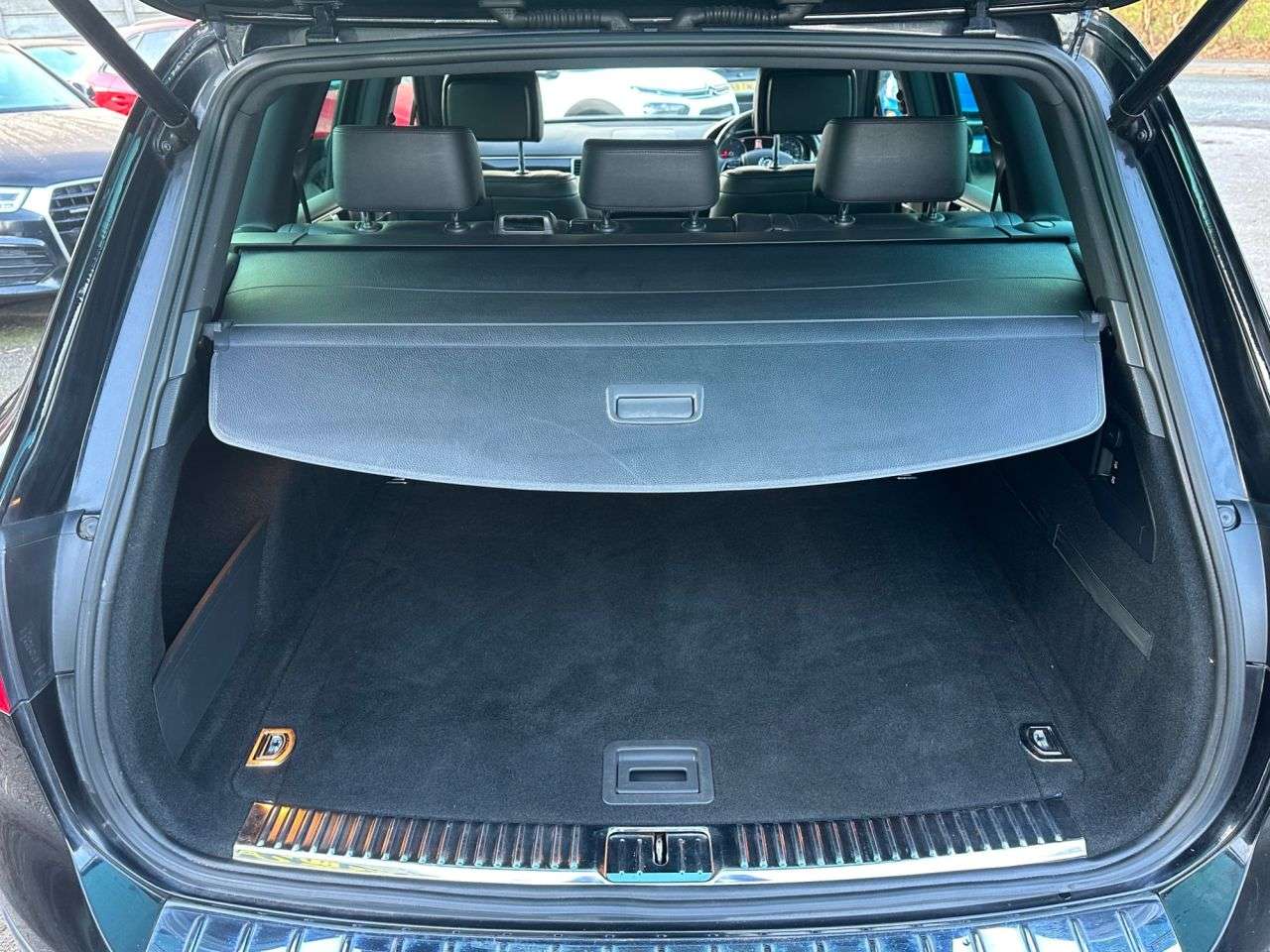 2017 VOLKSWAGEN TOUAREG 2017 VOLKSWAGEN TOUAREG