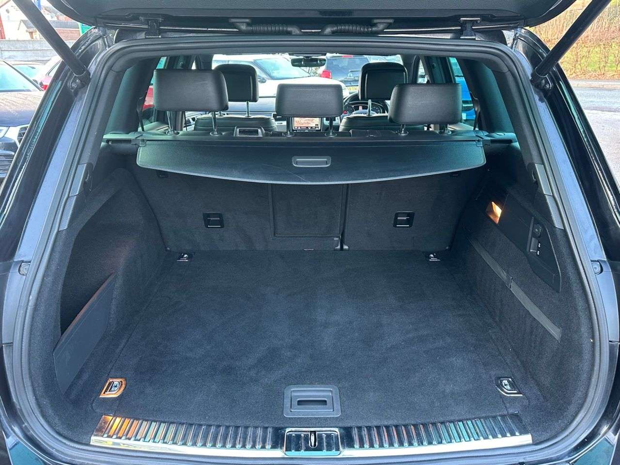 2017 VOLKSWAGEN TOUAREG 2017 VOLKSWAGEN TOUAREG