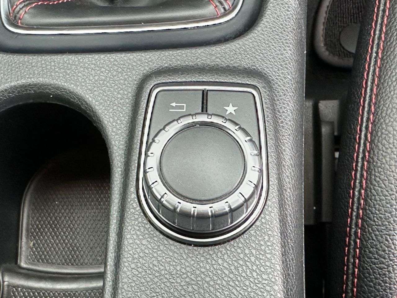 2017 MERCEDES-BENZ A-CLASS 2017 MERCEDES-BENZ A-CLASS