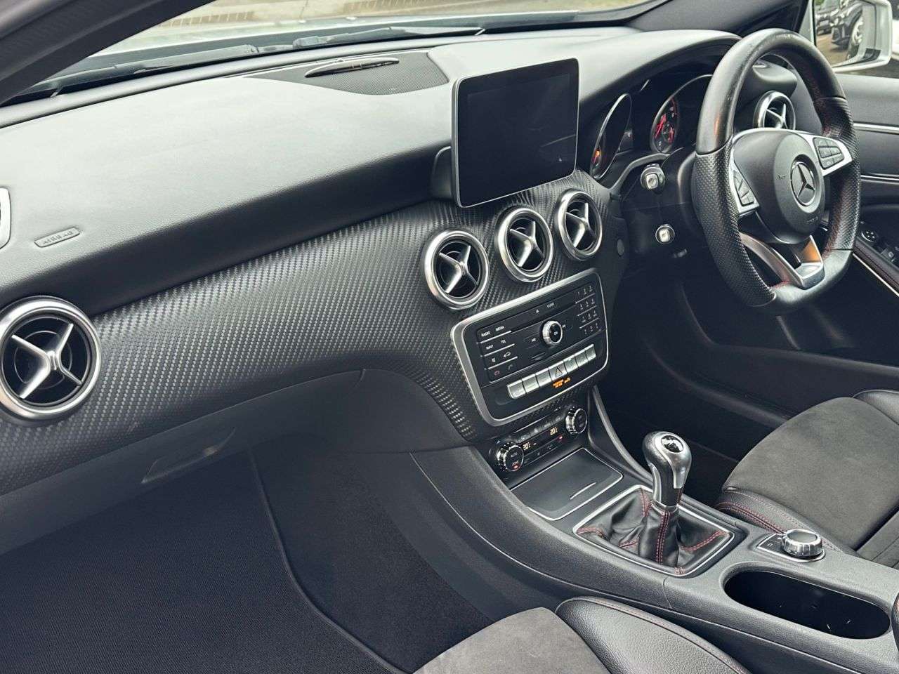 2017 MERCEDES-BENZ A-CLASS 2017 MERCEDES-BENZ A-CLASS