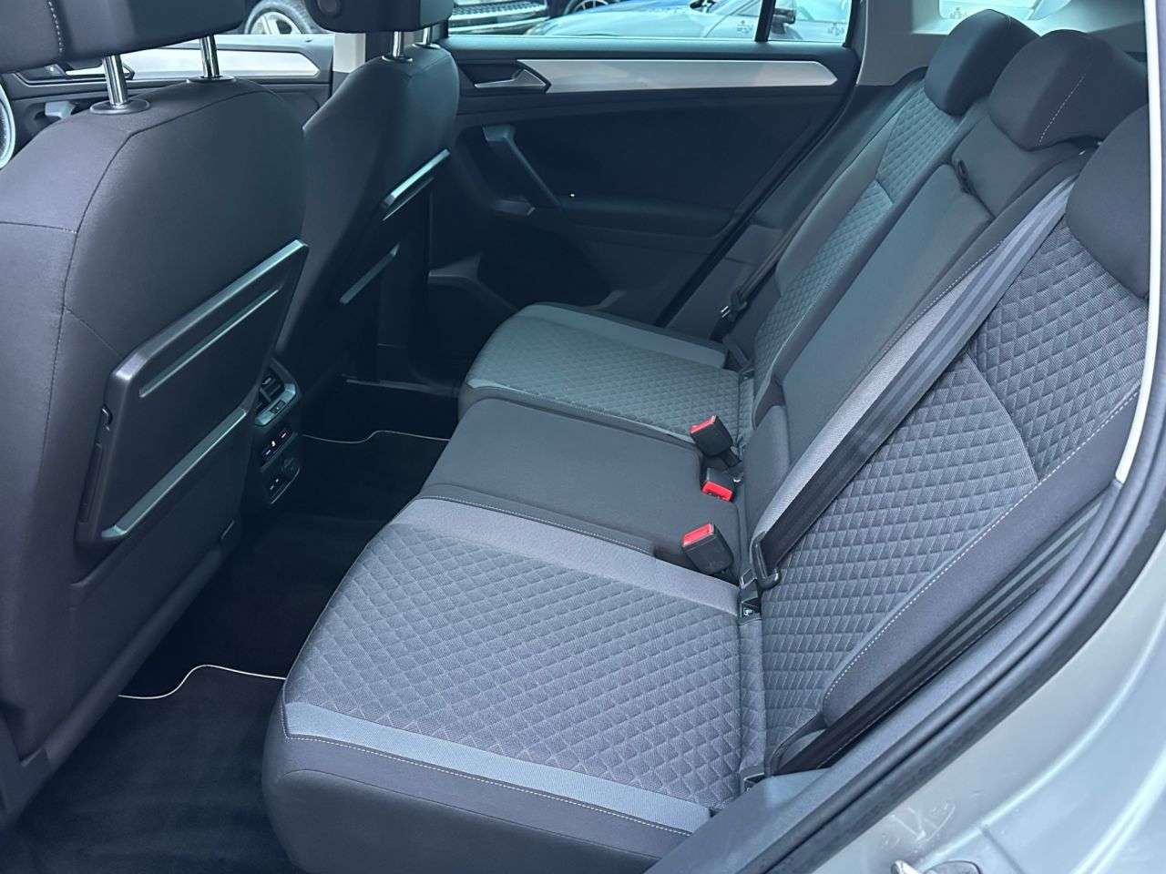 2019 VOLKSWAGEN TIGUAN 2019 VOLKSWAGEN TIGUAN