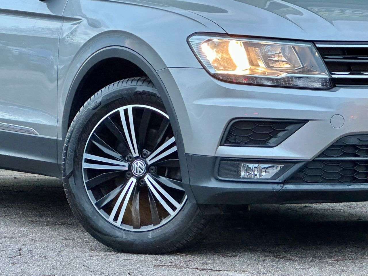 2019 VOLKSWAGEN TIGUAN 2019 VOLKSWAGEN TIGUAN