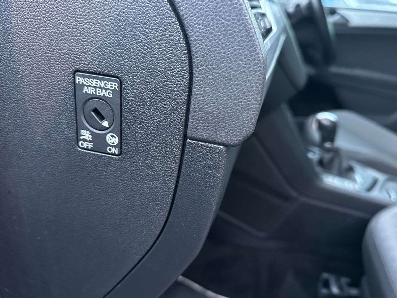 2019 VOLKSWAGEN TIGUAN 2019 VOLKSWAGEN TIGUAN