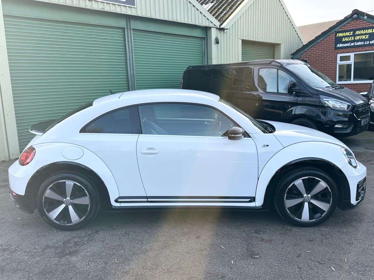 2017 VOLKSWAGEN BEETLE 2017 VOLKSWAGEN BEETLE