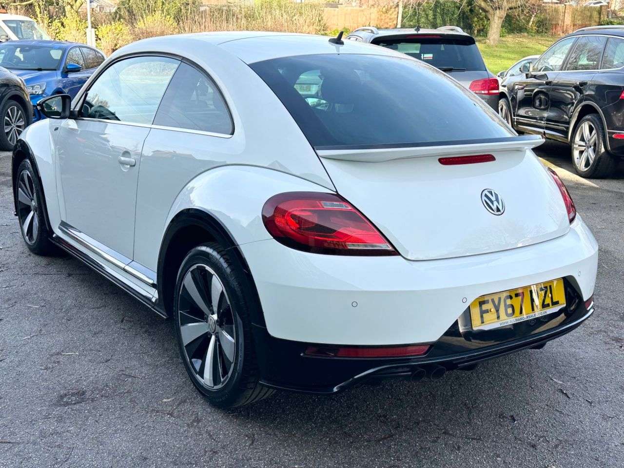2017 VOLKSWAGEN BEETLE 2017 VOLKSWAGEN BEETLE