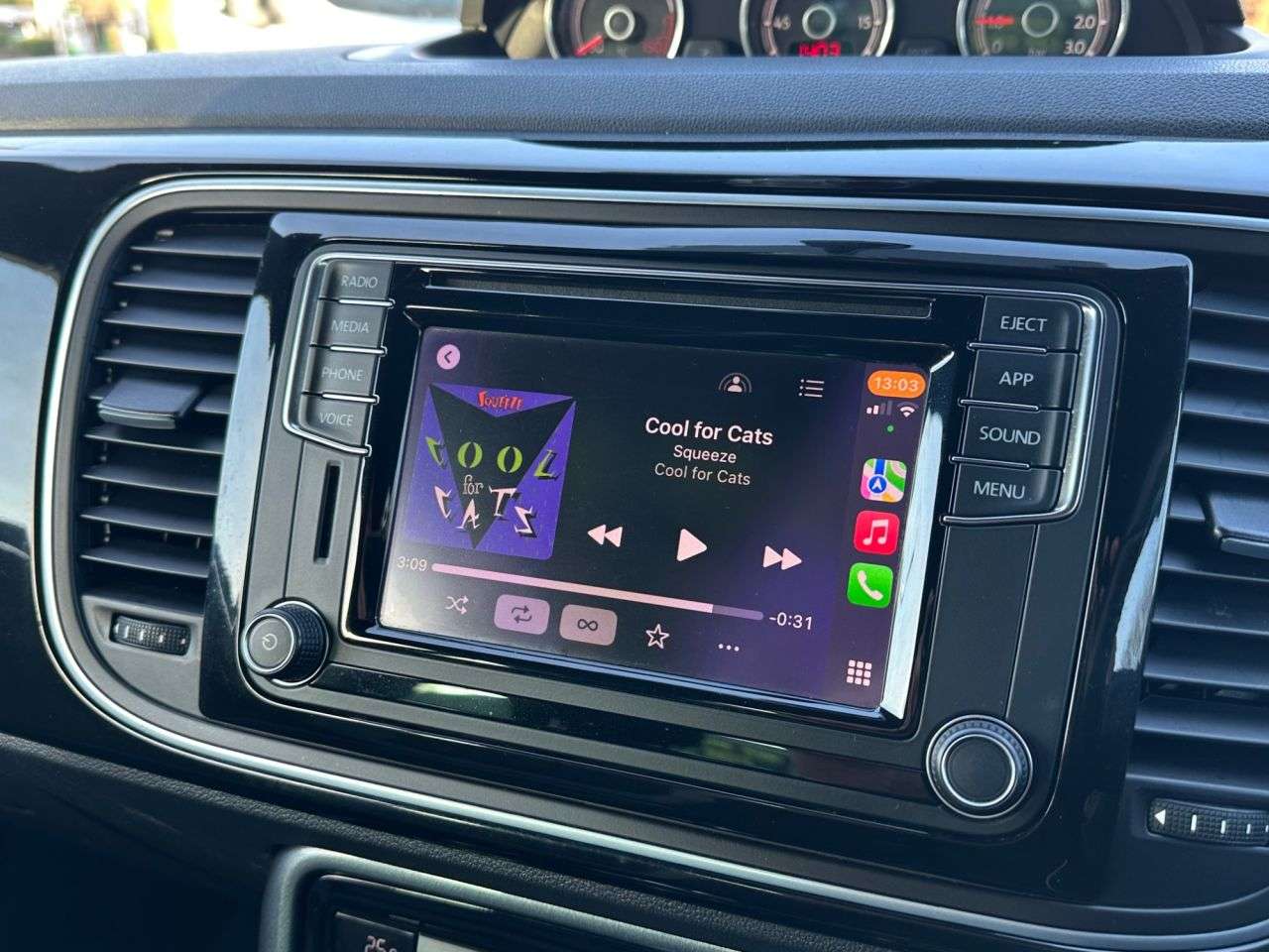 2017 VOLKSWAGEN BEETLE 2017 VOLKSWAGEN BEETLE