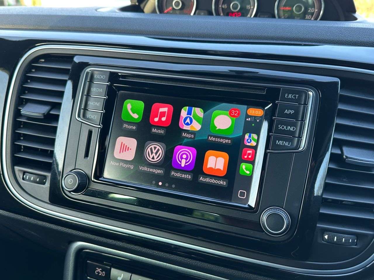 2017 VOLKSWAGEN BEETLE 2017 VOLKSWAGEN BEETLE