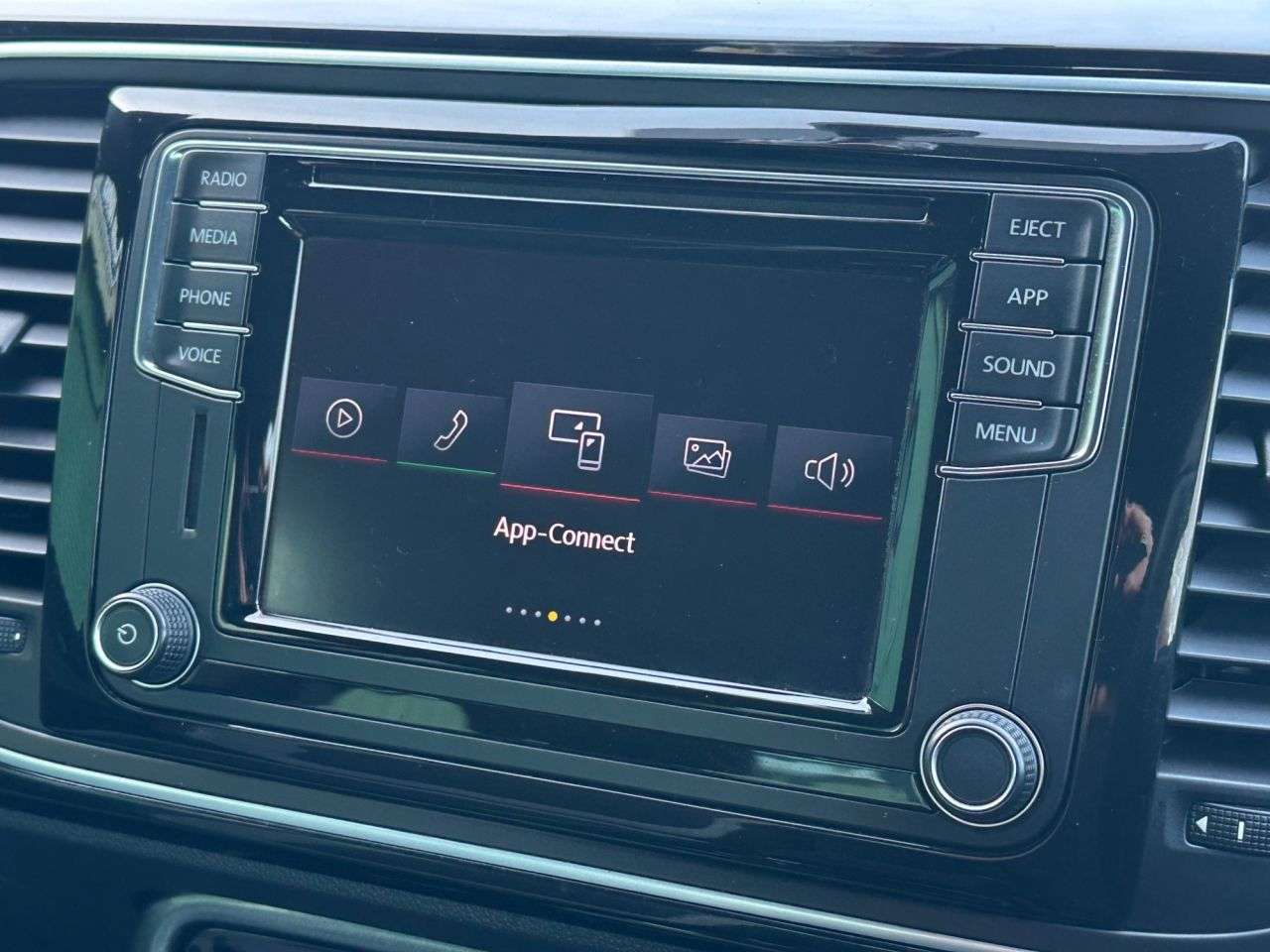 2017 VOLKSWAGEN BEETLE 2017 VOLKSWAGEN BEETLE