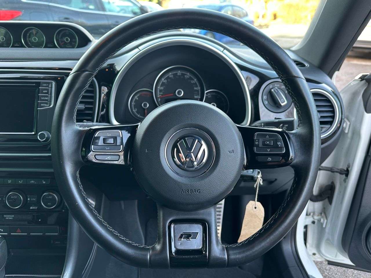 2017 VOLKSWAGEN BEETLE 2017 VOLKSWAGEN BEETLE