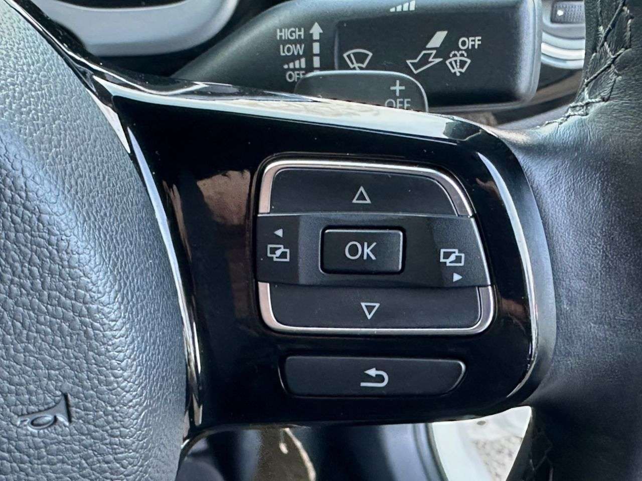 2017 VOLKSWAGEN BEETLE 2017 VOLKSWAGEN BEETLE