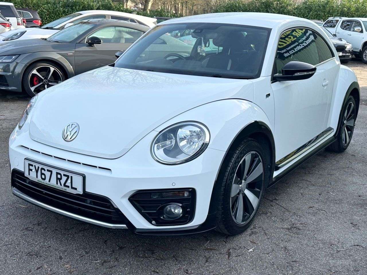 2017 VOLKSWAGEN BEETLE 2017 VOLKSWAGEN BEETLE