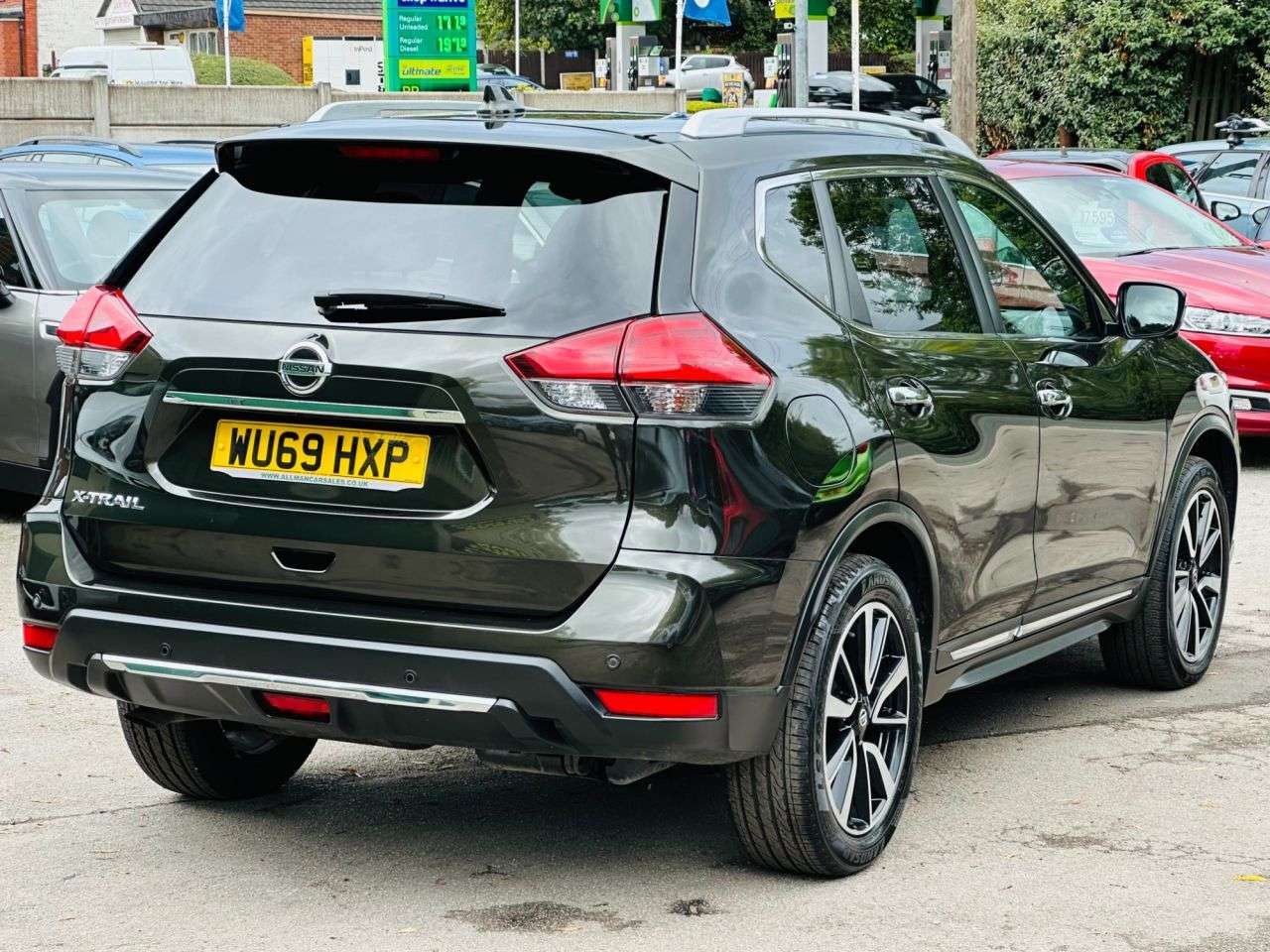 A 2020 NISSAN X-TRAIL 1.7 dCi Tekna SUV 5dr Diesel Manual Euro 6 (s/s) (150 ps) 3 OWNER FULL SERV A 2020 NISSAN X-TRAIL 1.7 dCi Tekna SUV 5dr Diesel Manual Euro 6 (s/s) (150 ps) 3 OWNER FULL SERV