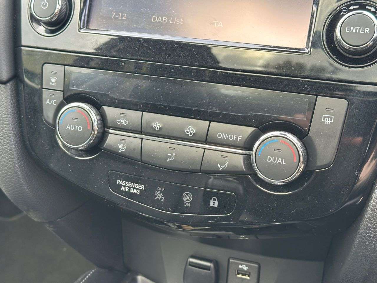 2020 NISSAN X-TRAIL 2020 NISSAN X-TRAIL