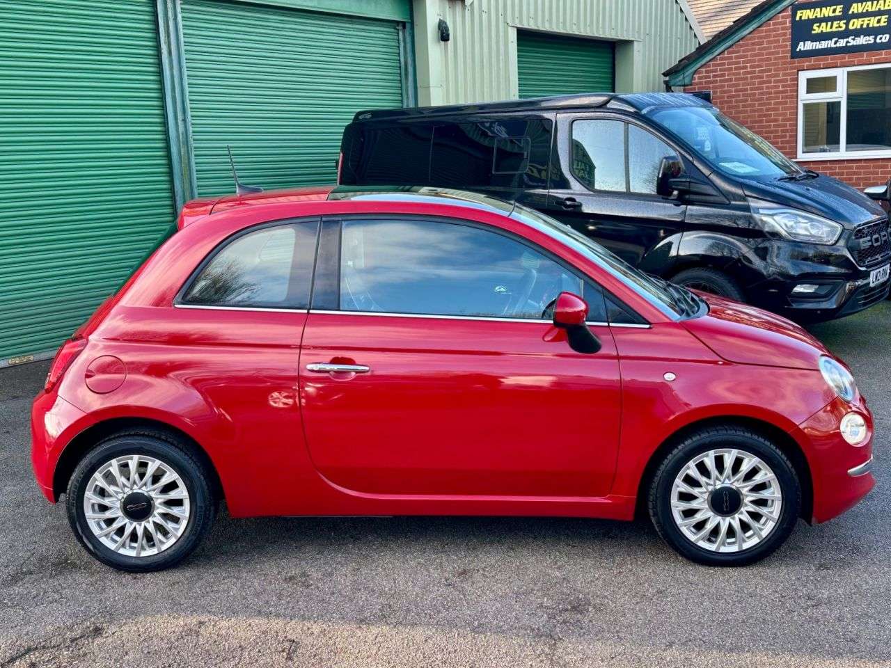 A 2017 FIAT 500 1.2 Lounge Hatchback 3dr Petrol Manual Euro 6 (s/s) (69 bhp) A 2017 FIAT 500 1.2 Lounge Hatchback 3dr Petrol Manual Euro 6 (s/s) (69 bhp)
