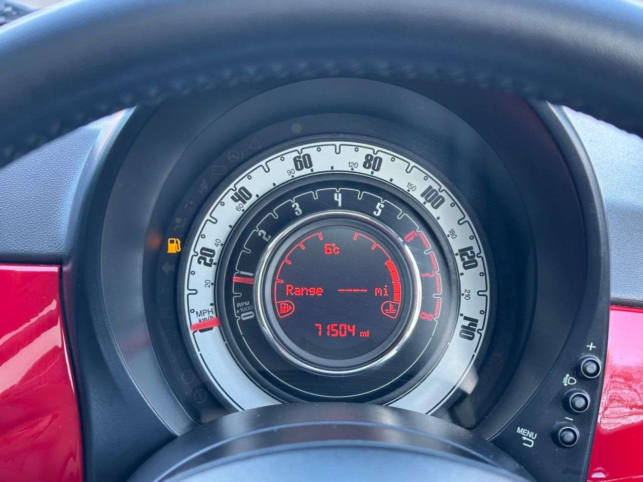 2017 FIAT 500 2017 FIAT 500