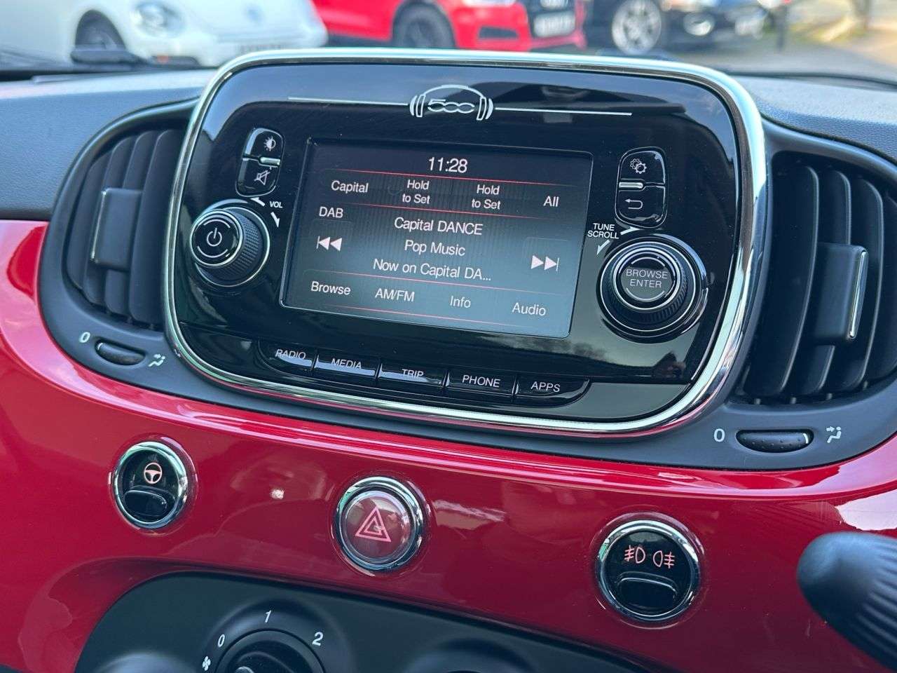 2017 FIAT 500 2017 FIAT 500