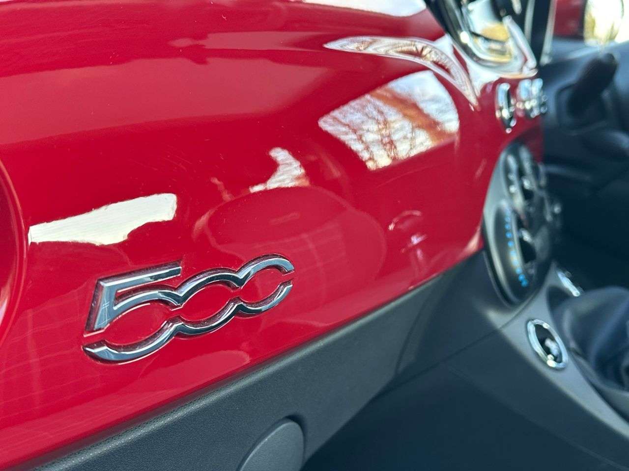 2017 FIAT 500 2017 FIAT 500