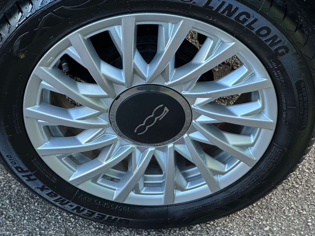 2017 FIAT 500 2017 FIAT 500