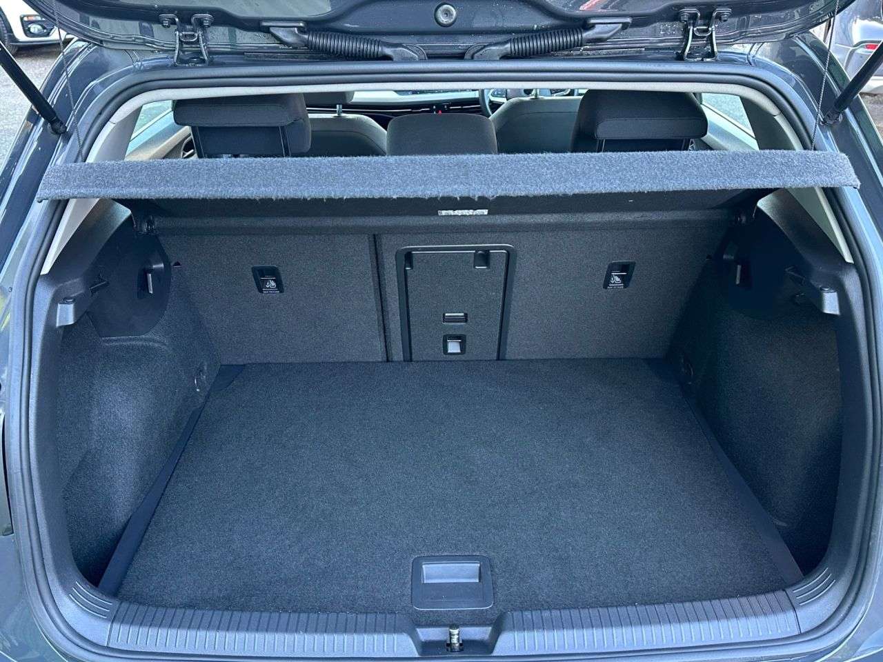 2020 VOLKSWAGEN GOLF 2020 VOLKSWAGEN GOLF