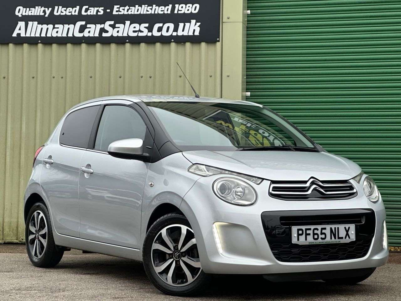 A 2016 CITROEN C1 1.2 PureTech Flair Hatchback 5dr Petrol Manual Euro 6 (82 ps) A 2016 CITROEN C1 1.2 PureTech Flair Hatchback 5dr Petrol Manual Euro 6 (82 ps)