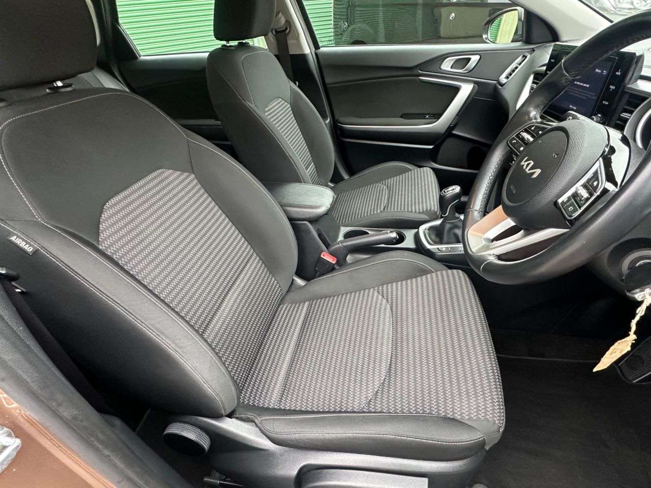 2021 KIA CEED 2021 KIA CEED